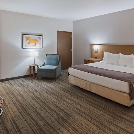 Best Western Green Oaks Inn La Vernia Zewnętrze zdjęcie